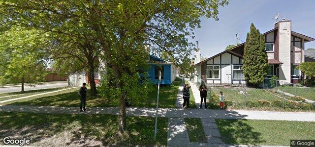 Larawan ng 3002 Sinclair Street sa Winnipeg, Manitoba