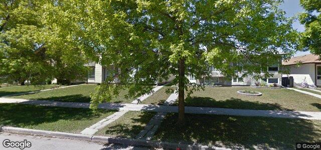 Larawan ng 3014 Sinclair Street sa Winnipeg, Manitoba