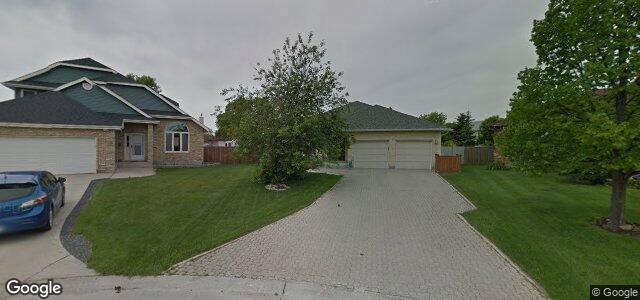 Larawan ng 32 Carina Cove sa Winnipeg, Manitoba