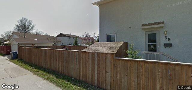 Larawan ng 35 Brambleberry Place sa Winnipeg, Manitoba
