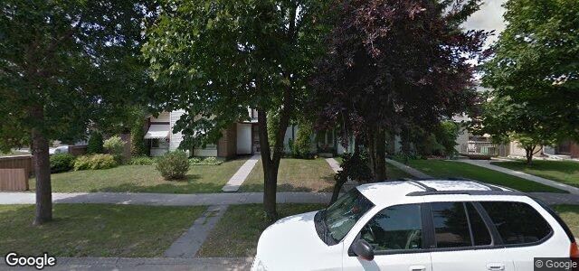 Larawan ng 4 Laurel Leaf Lane sa Winnipeg, Manitoba