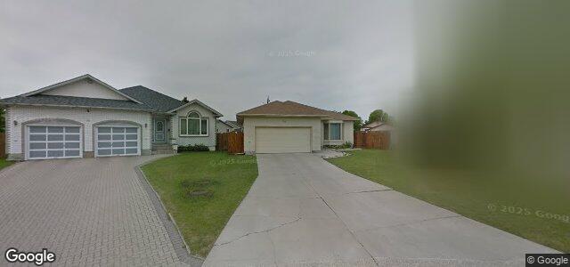 Larawan ng 50 Waimea Cove sa Winnipeg, Manitoba