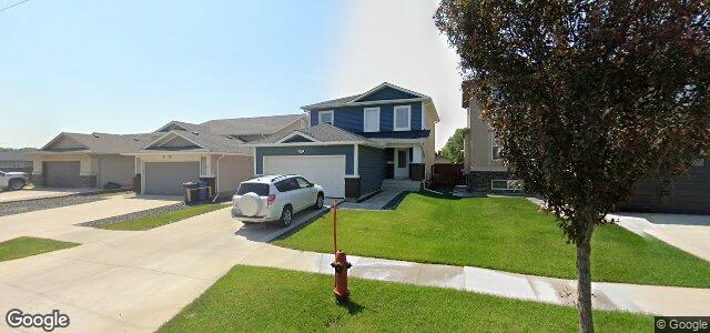 512 Templeton Avenue（加拿大曼尼托巴省温尼伯市）房屋照片