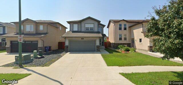 Larawan ng 520 Templeton Avenue sa Winnipeg, Manitoba