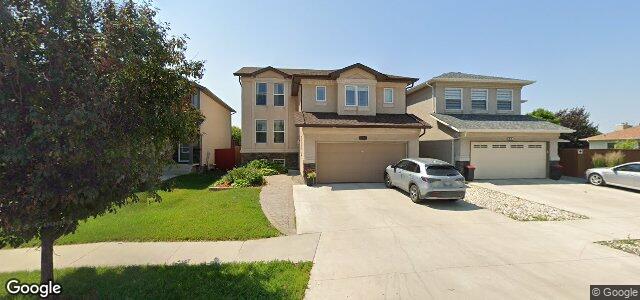 Larawan ng 524 Templeton Avenue sa Winnipeg, Manitoba