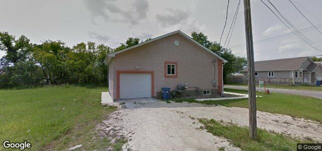 Larawan ng 548 Beecher Avenue sa Winnipeg, Manitoba