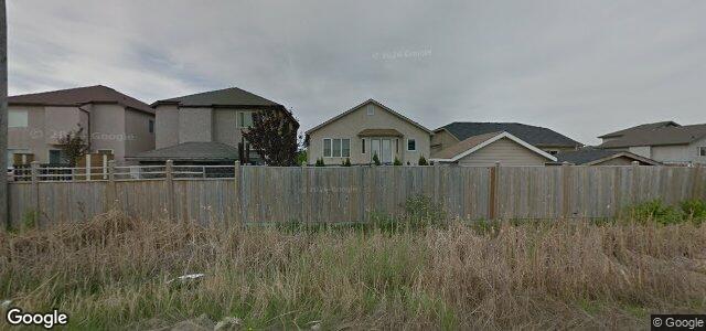 Larawan ng 555 Swailes Avenue sa Winnipeg, Manitoba
