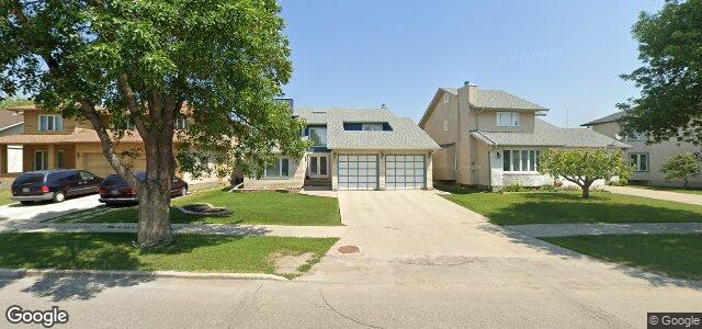 Larawan ng 559 Templeton Avenue sa Winnipeg, Manitoba