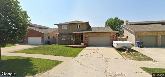 Larawan ng 562 Templeton Avenue sa Winnipeg, Manitoba