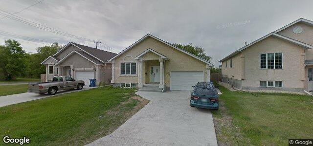 Larawan ng 572 Beecher Avenue sa Winnipeg, Manitoba
