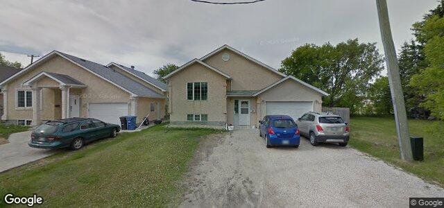 Larawan ng 576 Beecher Avenue sa Winnipeg, Manitoba