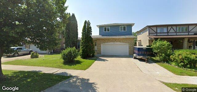 Larawan ng 598 Templeton Avenue sa Winnipeg, Manitoba