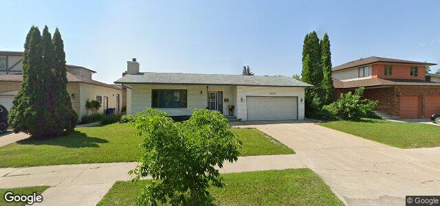 Larawan ng 606 Templeton Avenue sa Winnipeg, Manitoba