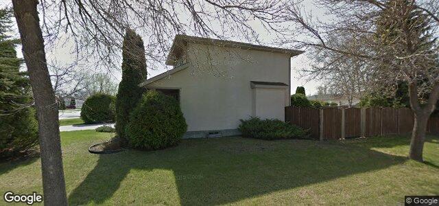 Larawan ng 64 Blundell Bay sa Winnipeg, Manitoba