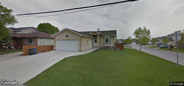 Larawan ng 641 Beecher Avenue sa Winnipeg, Manitoba
