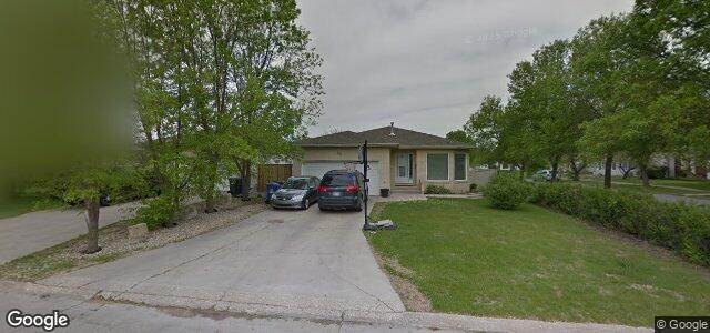 Larawan ng 66 Waimea Cove sa Winnipeg, Manitoba
