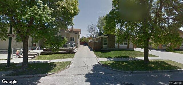 Larawan ng 660 Templeton Avenue sa Winnipeg, Manitoba