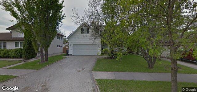 Larawan ng 688 Beecher Avenue sa Winnipeg, Manitoba