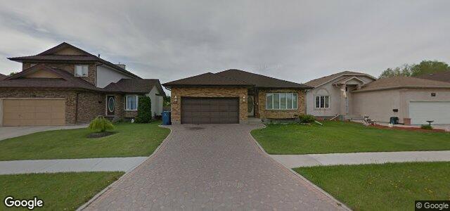 Larawan ng 706 Beecher Avenue sa Winnipeg, Manitoba