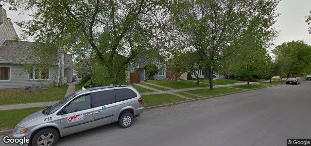 Larawan ng 717 Swailes Avenue sa Winnipeg, Manitoba