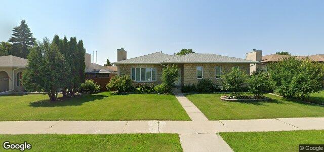 Larawan ng 736 Templeton Avenue sa Winnipeg, Manitoba