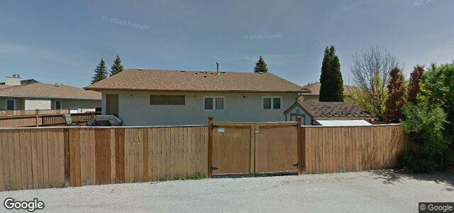 Larawan ng 74 Meredith Bay sa Winnipeg, Manitoba