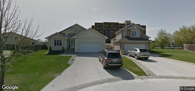 Larawan ng 75 Amanda Crescent sa Winnipeg, Manitoba