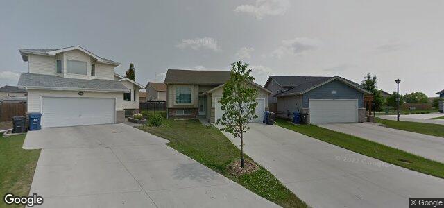 Larawan ng 75 Sovereign Cove sa Winnipeg, Manitoba