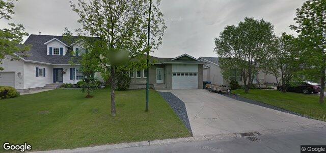 Larawan ng 753 Beecher Avenue sa Winnipeg, Manitoba