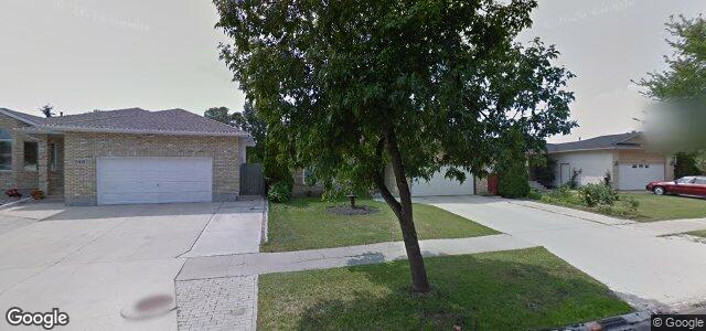 Larawan ng 792 Beecher Avenue sa Winnipeg, Manitoba