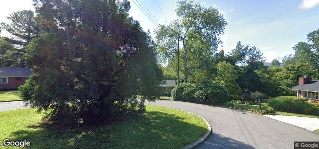 Larawan ng 8 Governor'S Court sa Winnipeg, Manitoba