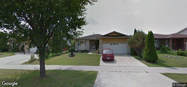 Larawan ng 800 Beecher Avenue sa Winnipeg, Manitoba