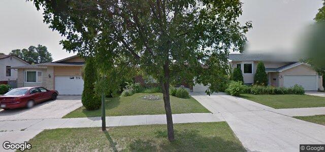 Larawan ng 804 Beecher Avenue sa Winnipeg, Manitoba