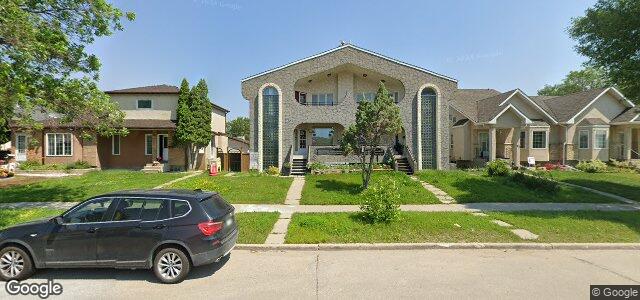 Larawan ng 827 Templeton Avenue sa Winnipeg, Manitoba