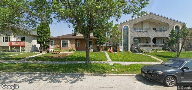 Larawan ng 829 Templeton Avenue sa Winnipeg, Manitoba