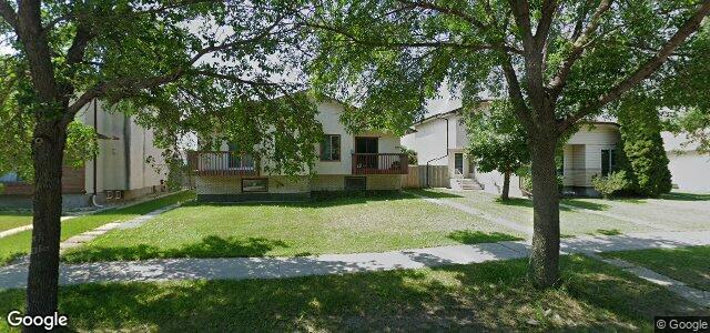 Larawan ng 870 Templeton Avenue sa Winnipeg, Manitoba