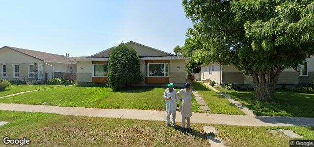 Larawan ng 882 Templeton Avenue sa Winnipeg, Manitoba