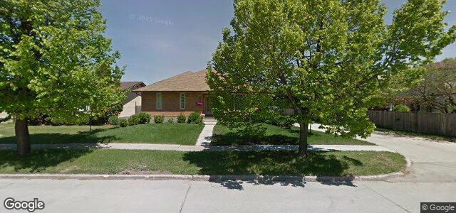Larawan ng 889 Swailes Avenue sa Winnipeg, Manitoba