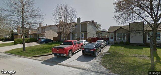 Larawan ng 9 Brambleberry Place sa Winnipeg, Manitoba