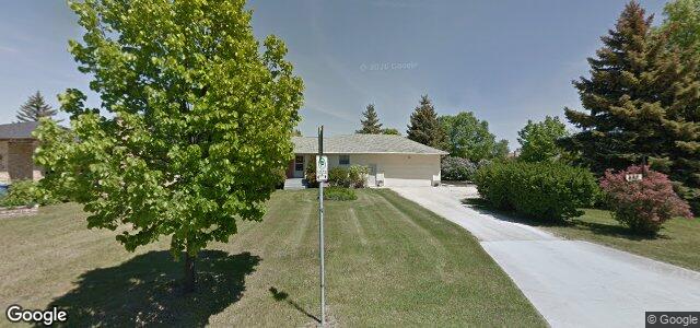 Larawan ng 917 Beecher Avenue sa Winnipeg, Manitoba
