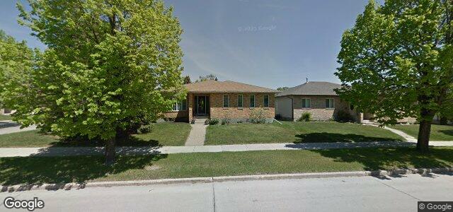 Larawan ng 917 Swailes Avenue sa Winnipeg, Manitoba