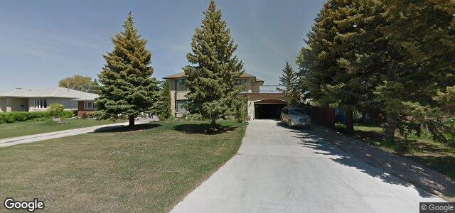 Larawan ng 933 Beecher Avenue sa Winnipeg, Manitoba