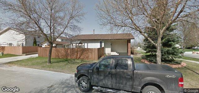 Larawan ng 936 Beecher Avenue sa Winnipeg, Manitoba