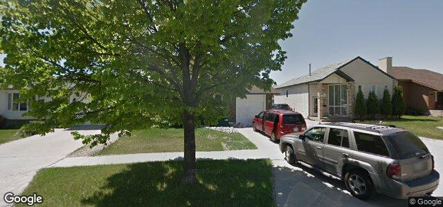 Larawan ng 948 Beecher Avenue sa Winnipeg, Manitoba