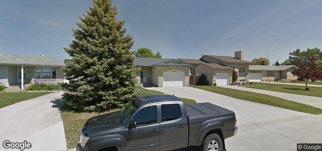 Larawan ng 969 Beecher Avenue sa Winnipeg, Manitoba