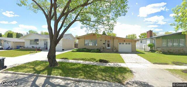 Larawan ng 10 Doubleday Drive sa Winnipeg, Manitoba