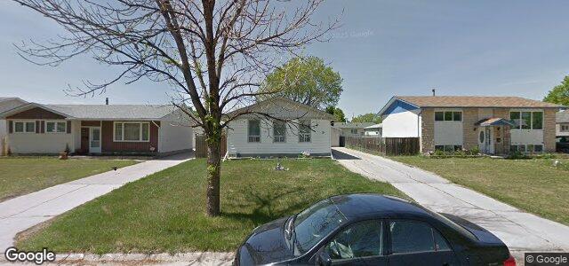 Larawan ng 10 Madrill Close sa Winnipeg, Manitoba