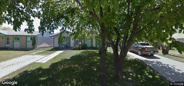 Larawan ng 10 Maevista Place sa Winnipeg, Manitoba