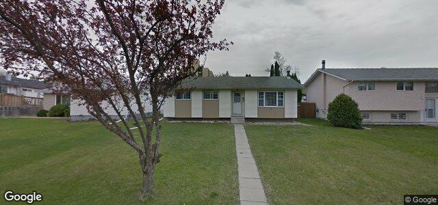 Larawan ng 10 Mandan Road sa Winnipeg, Manitoba