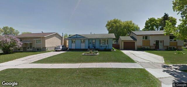 Larawan ng 10 Martell Crescent sa Winnipeg, Manitoba